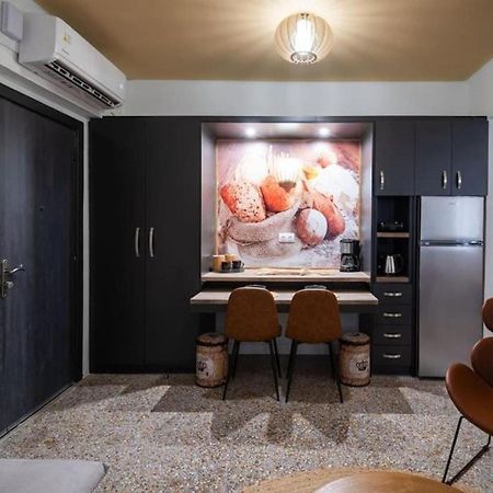 Haris 302 Apartment By Vpn Accomodation Атина Екстериор снимка