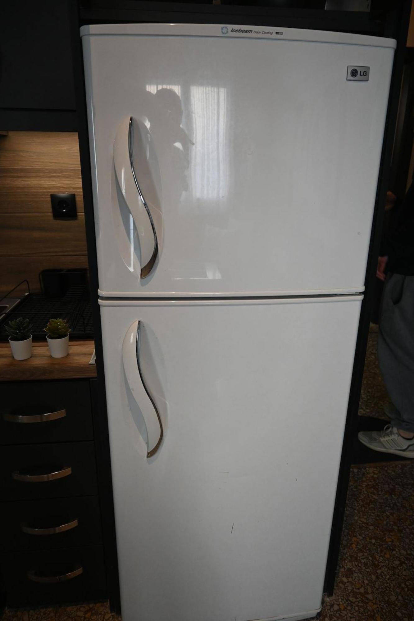 Haris 302 Apartment By Vpn Accomodation Атина Екстериор снимка