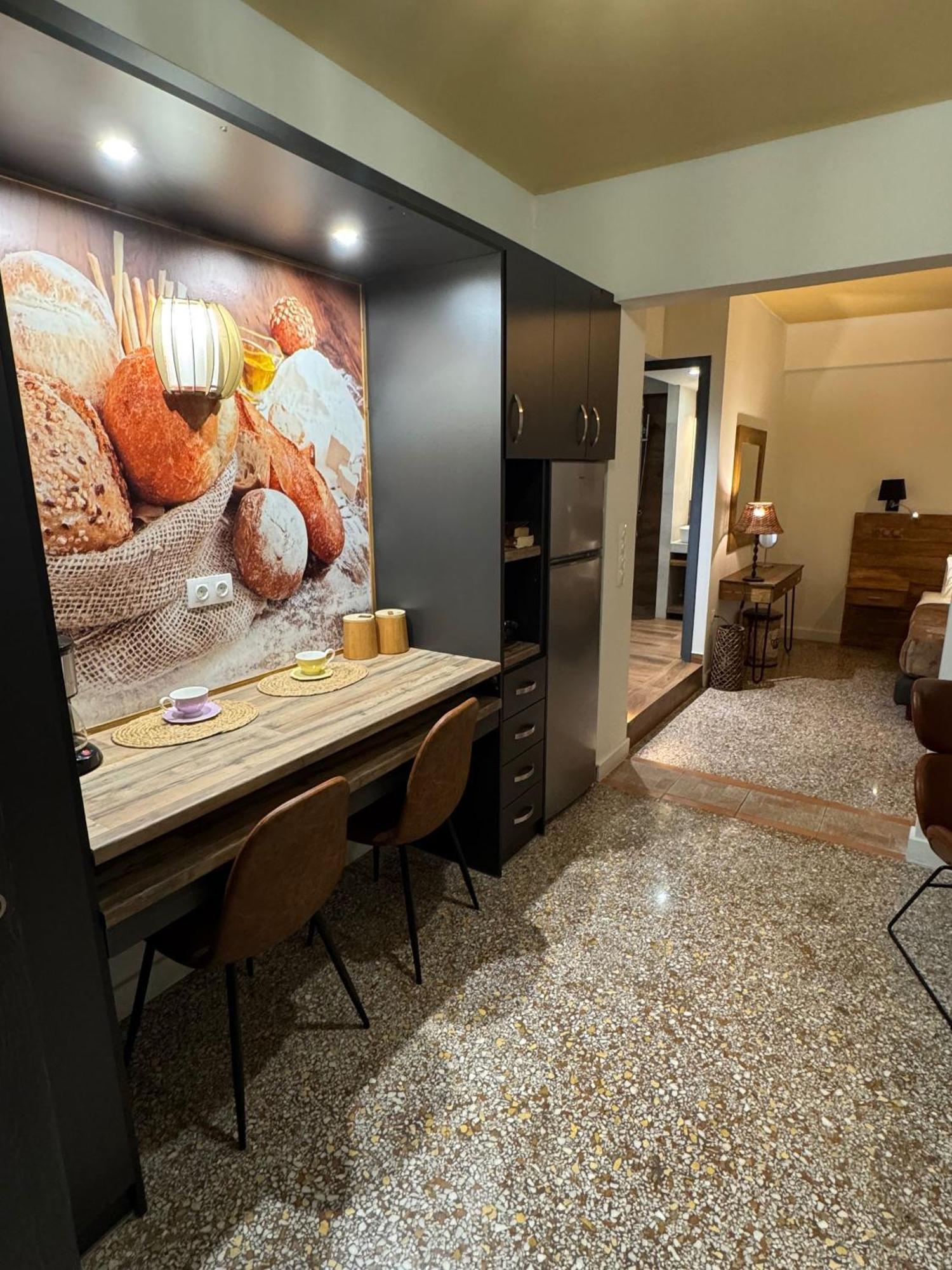 Haris 302 Apartment By Vpn Accomodation Атина Екстериор снимка